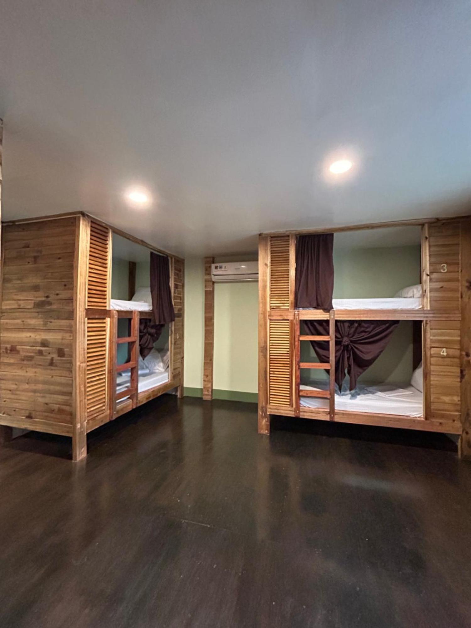 Islanders Hostel Port Barton سان فيسنتي المظهر الخارجي الصورة